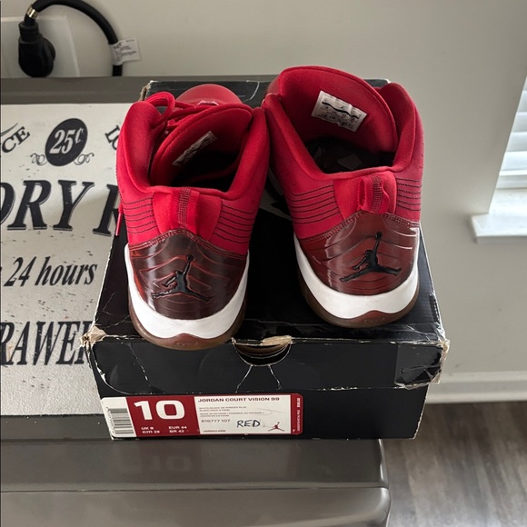 ❤️Jordan❤️ - Picture 4 of 4